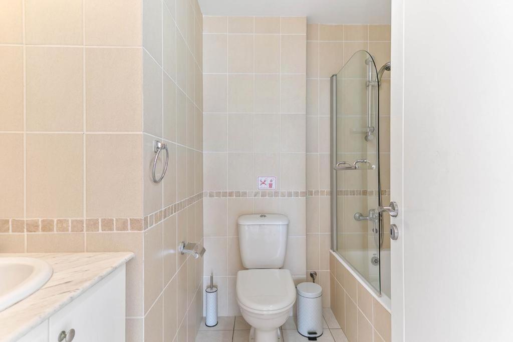 Penthouse Carina Apartment Paphos Exterior photo